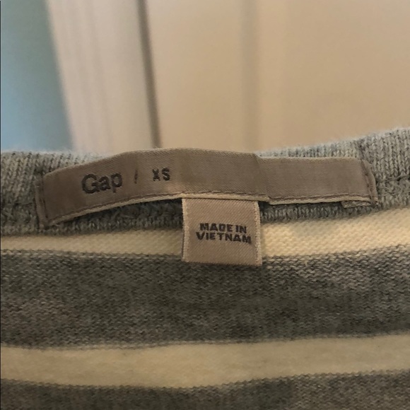 Gap Gray Striped Long Sleeve Shirt/Sweater - Picture 4 of 5